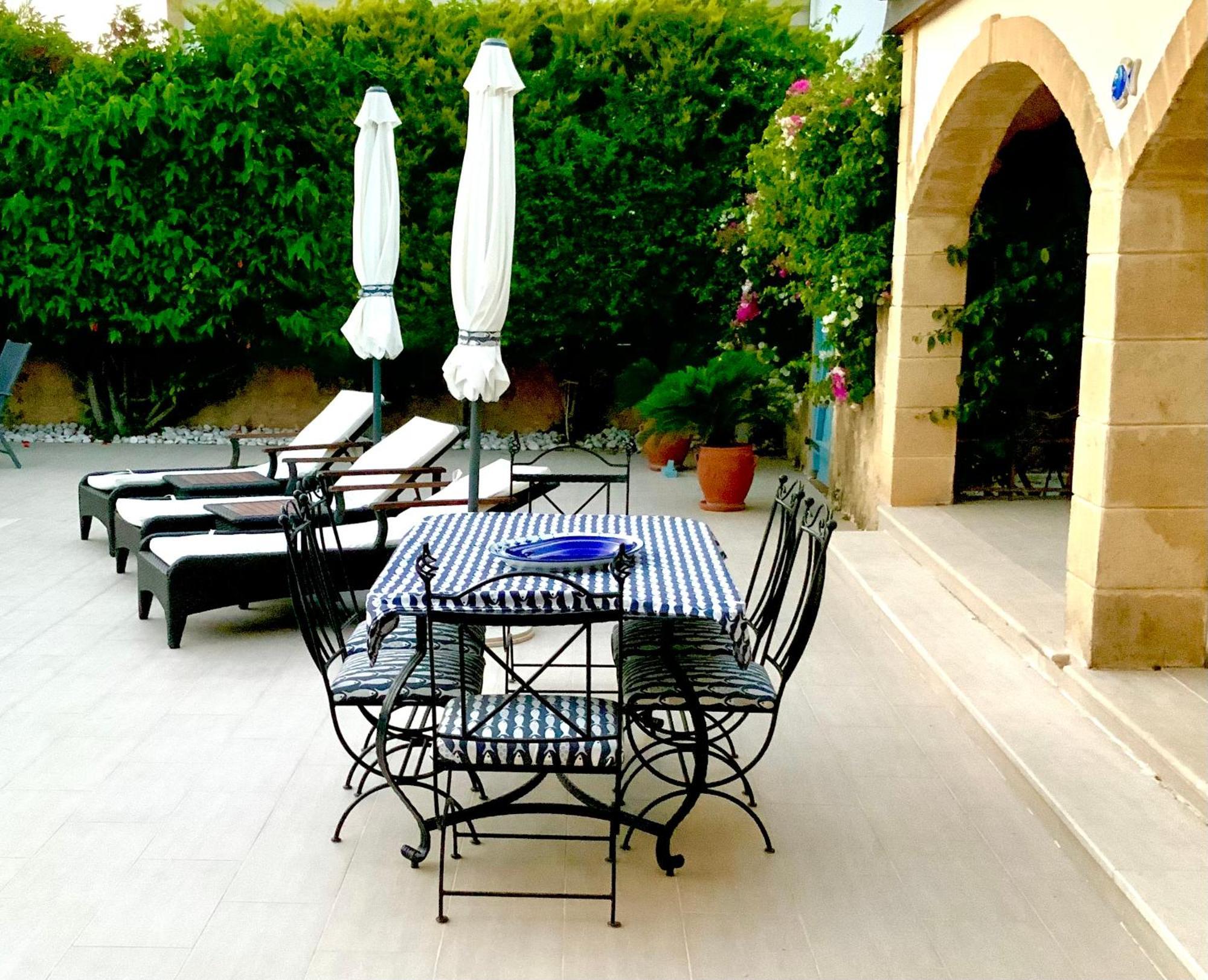 הוילה קיירניה Casa Santos Kyrenia מראה חיצוני תמונה